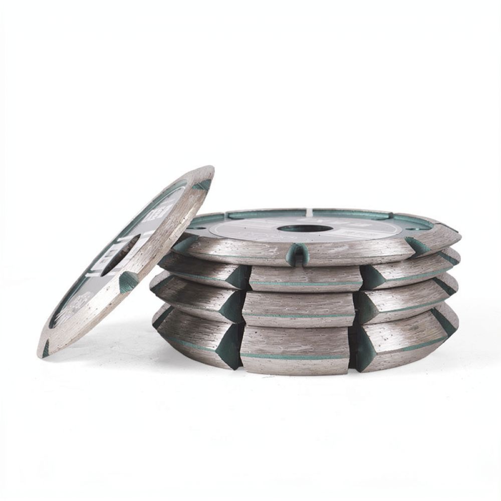 ใบเลื่อยเพชรรูปตัววี สำหรับเคร - Angle Grinder Diamond Blade Concrete บทวิจารณ์และราคา