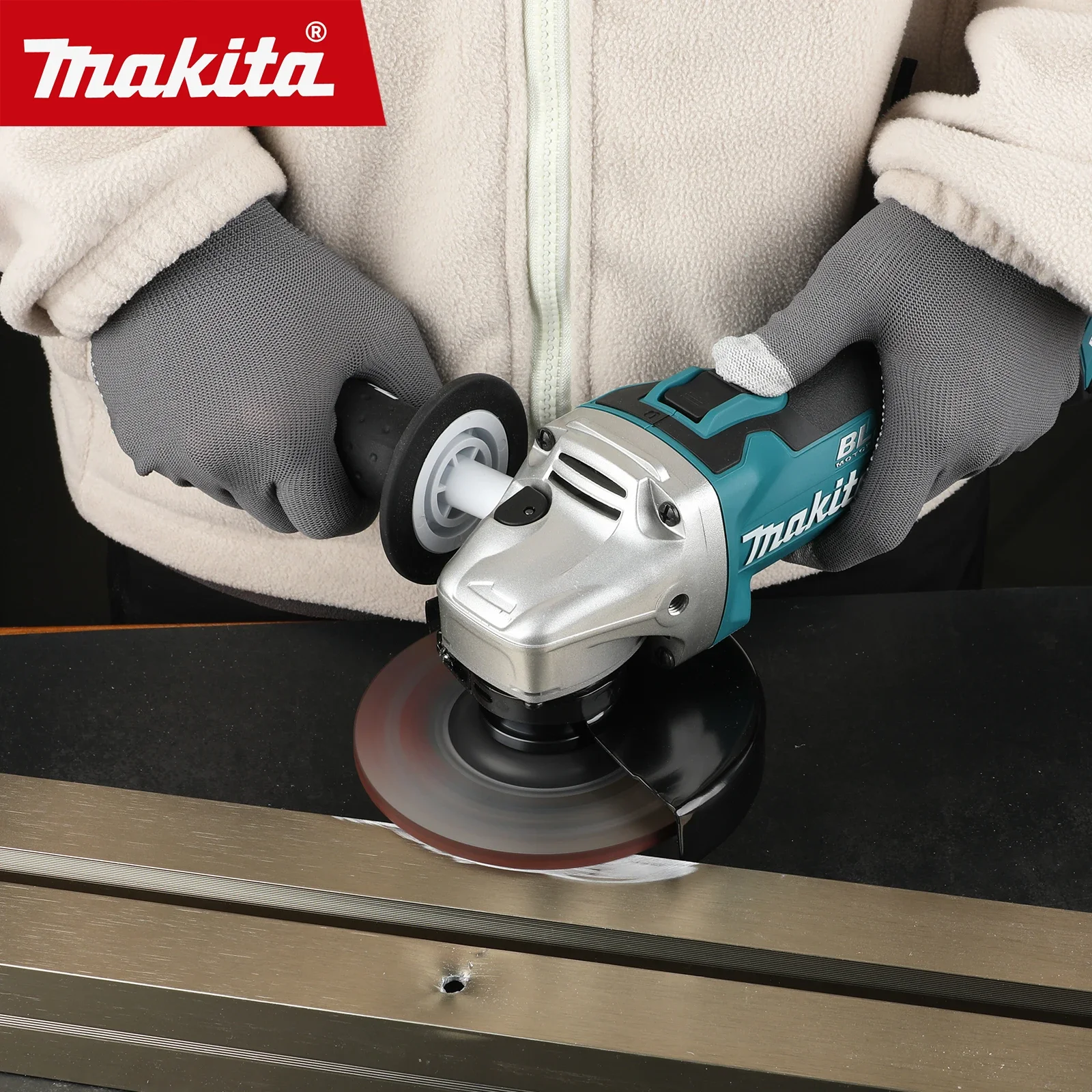 เครื่องเจียรไร้แปรงถ่าน Makita - Angle Grinder Variable Speed Corded บทวิจารณ์และราคา